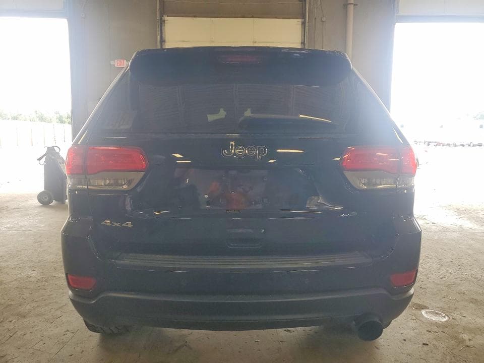 2017 JEEP GRAND CHEROKEE LAREDO 6