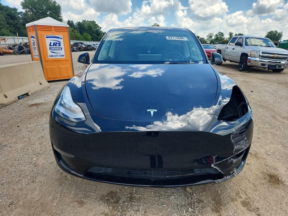 2022 TESLA MODEL Y 5