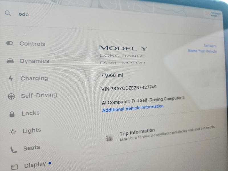 2022 TESLA MODEL Y 9