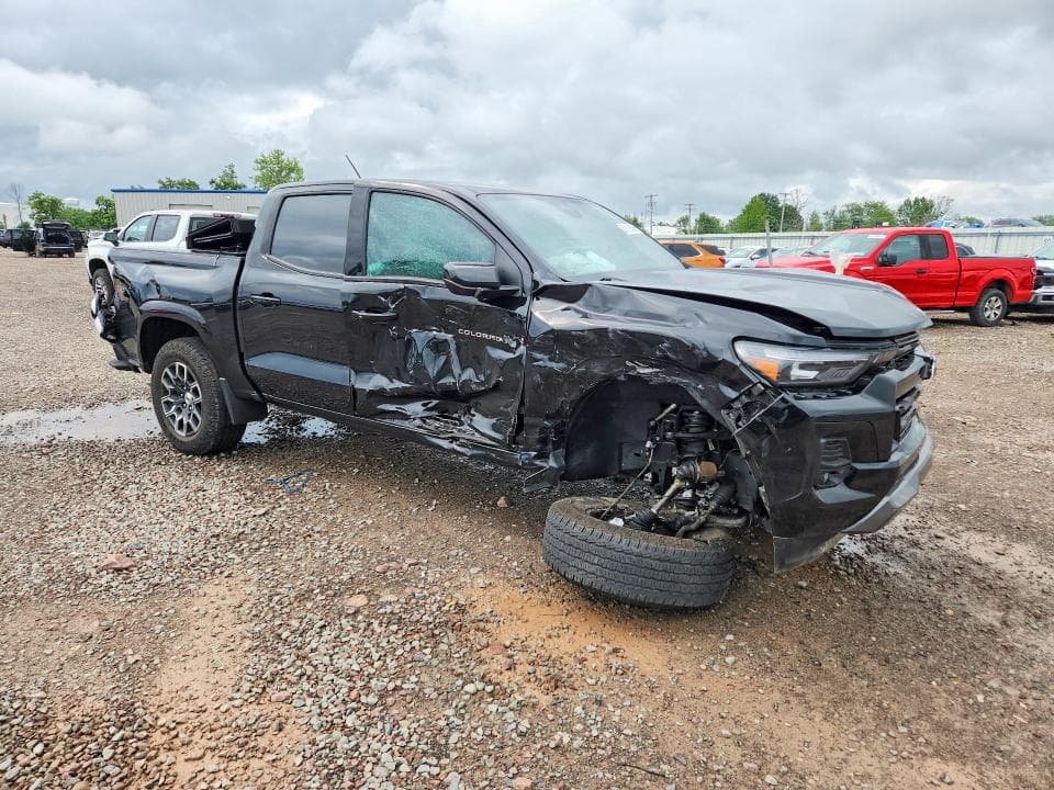 2024 CHEVROLET COLORADO Z71 4
