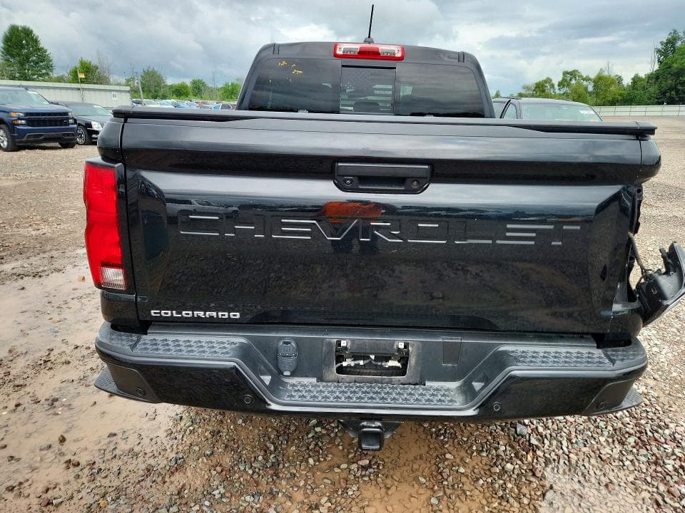 2024 CHEVROLET COLORADO Z71 6