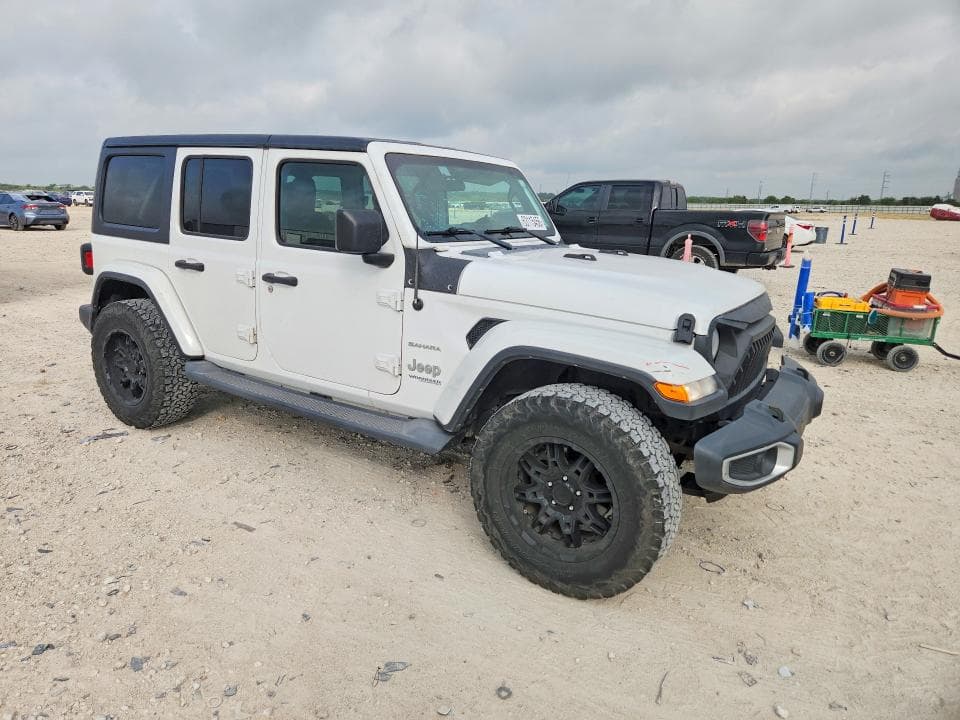 2019 JEEP WRANGLER UNLIMITED SAHARA 4