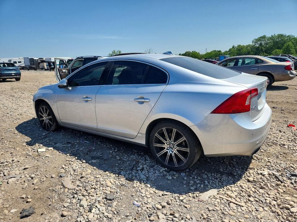 2017 VOLVO S60 PREMIER 2