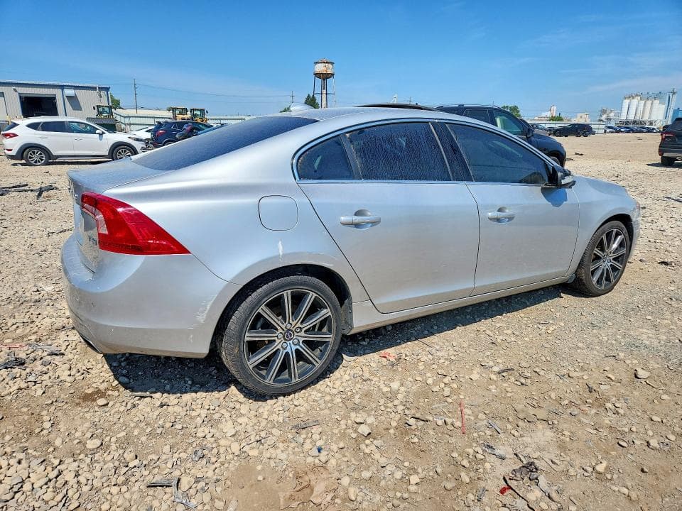 2017 VOLVO S60 PREMIER 3