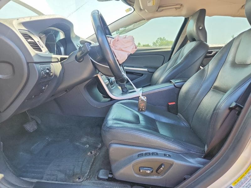 2017 VOLVO S60 PREMIER 7