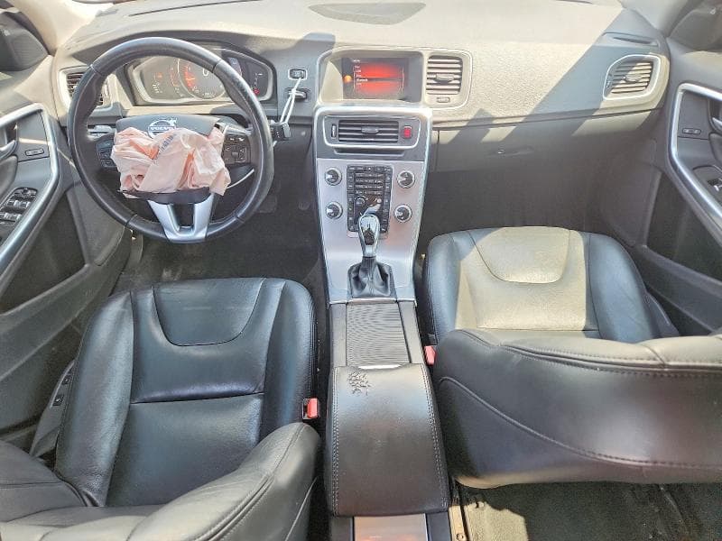2017 VOLVO S60 PREMIER 8
