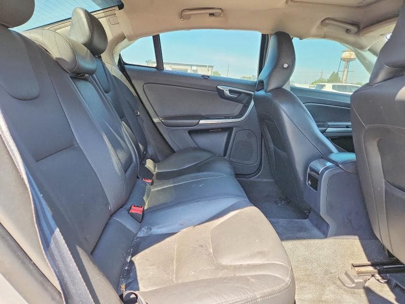 2017 VOLVO S60 PREMIER 10