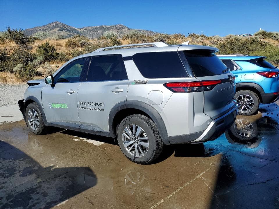 2025 NISSAN PATHFINDER SL 2