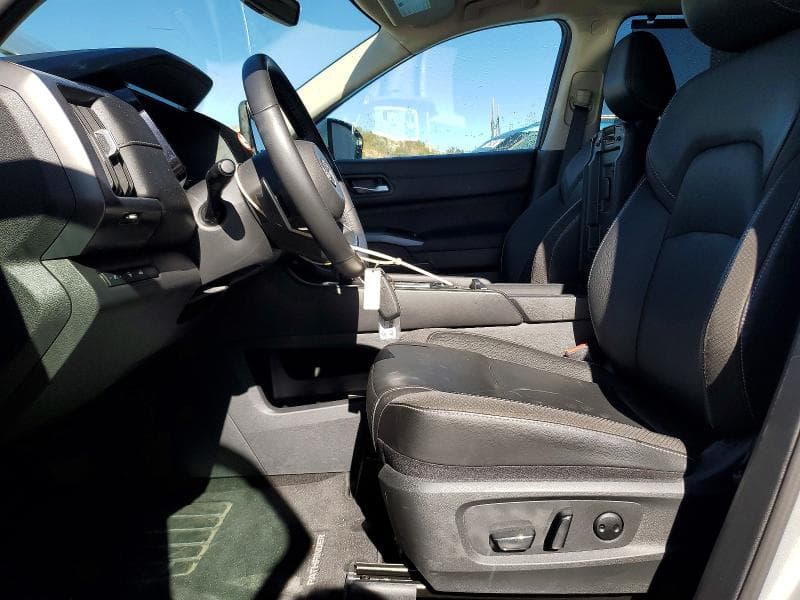 2025 NISSAN PATHFINDER SL 7