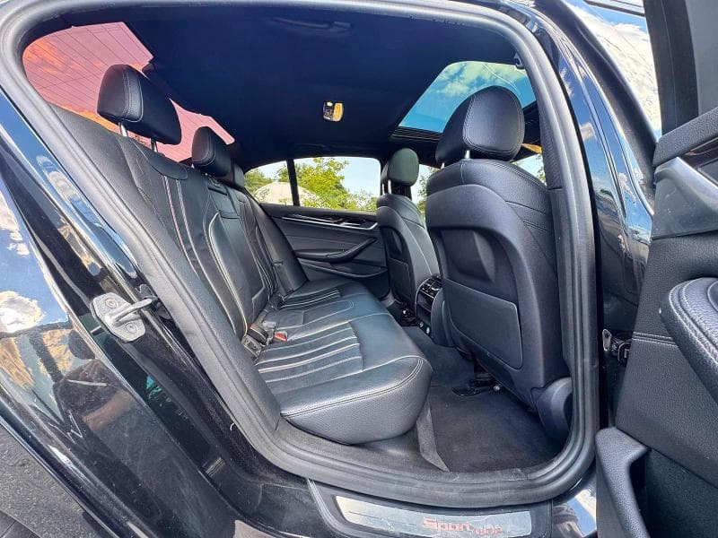 2018 BMW 540 XI 6