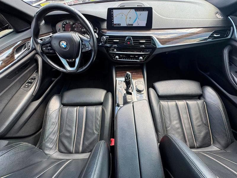 2018 BMW 540 XI 9
