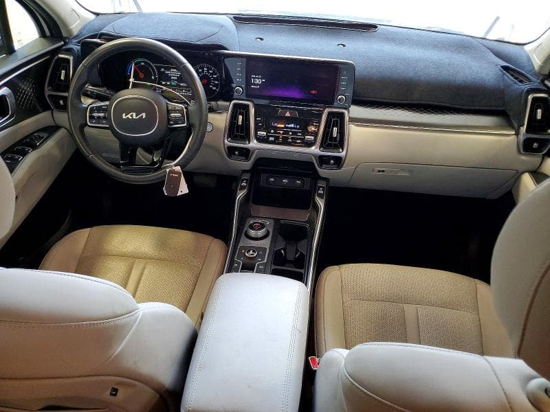 2022 KIA SORENTO S 8