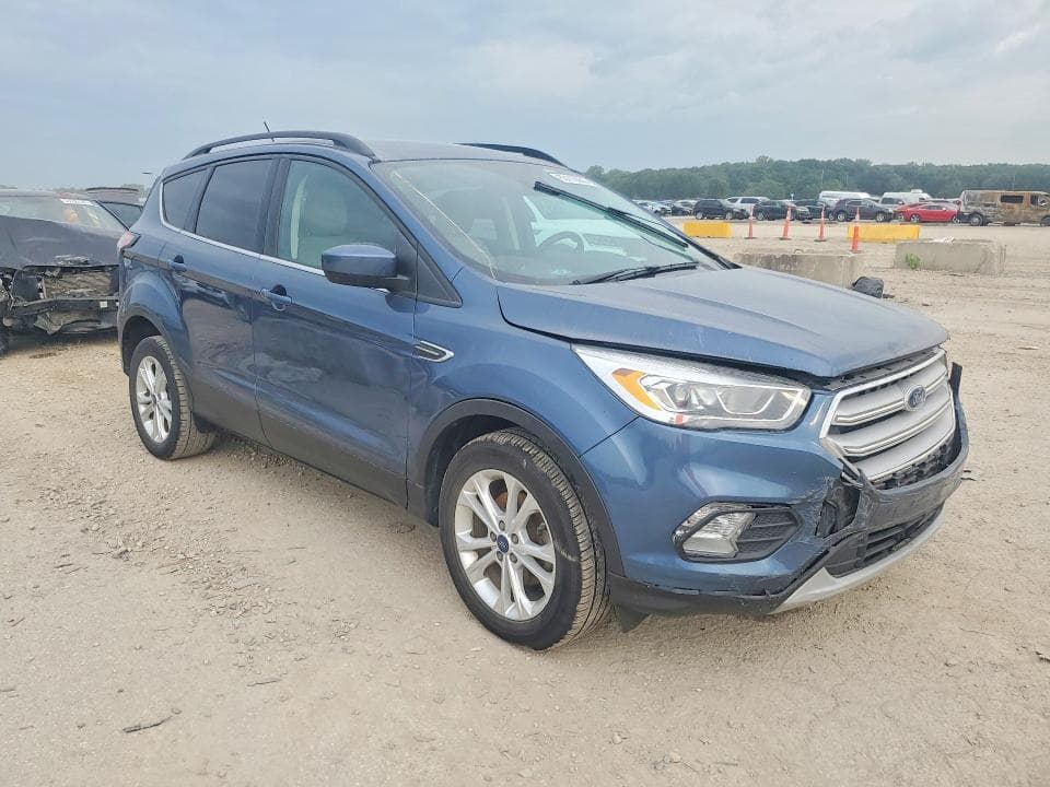 2018 FORD ESCAPE SEL 4