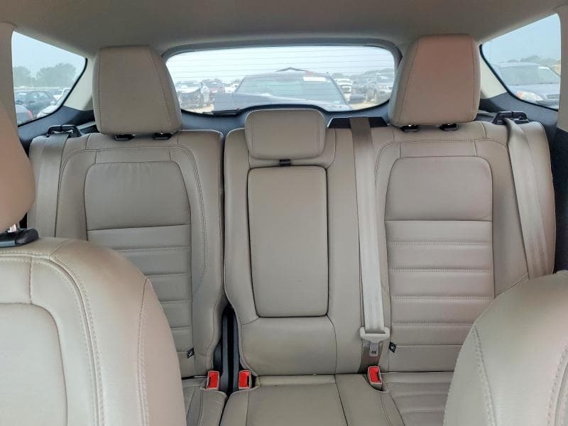 2018 FORD ESCAPE SEL 10