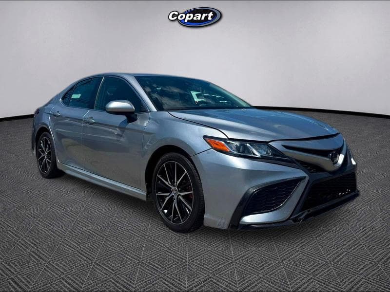 2021 TOYOTA CAMRY SE - 1