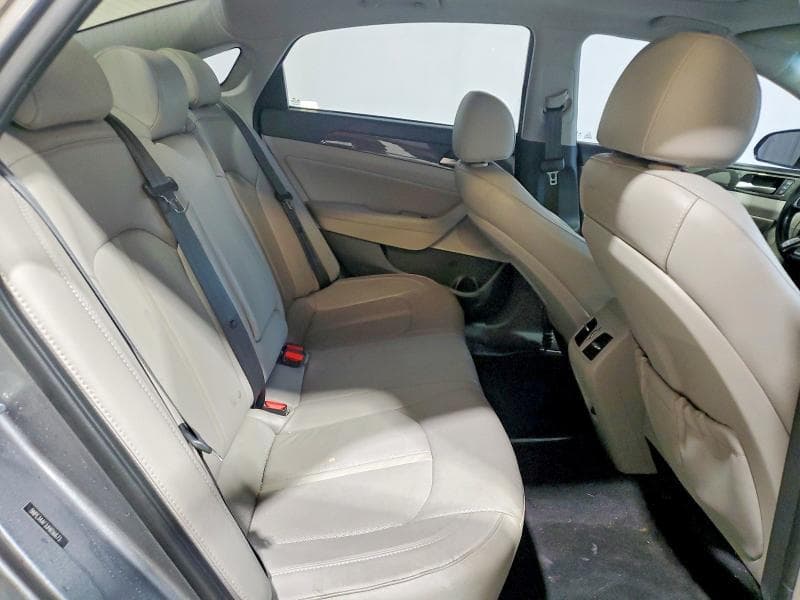 2018 HYUNDAI SONATA LIMITED 10