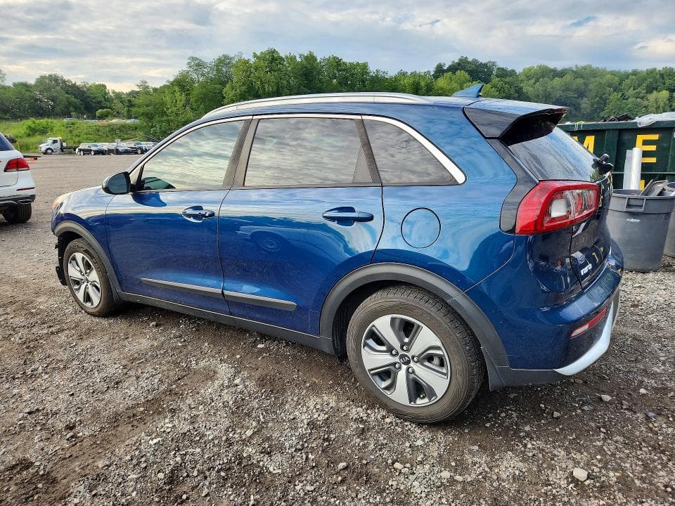 2017 KIA NIRO LX 2