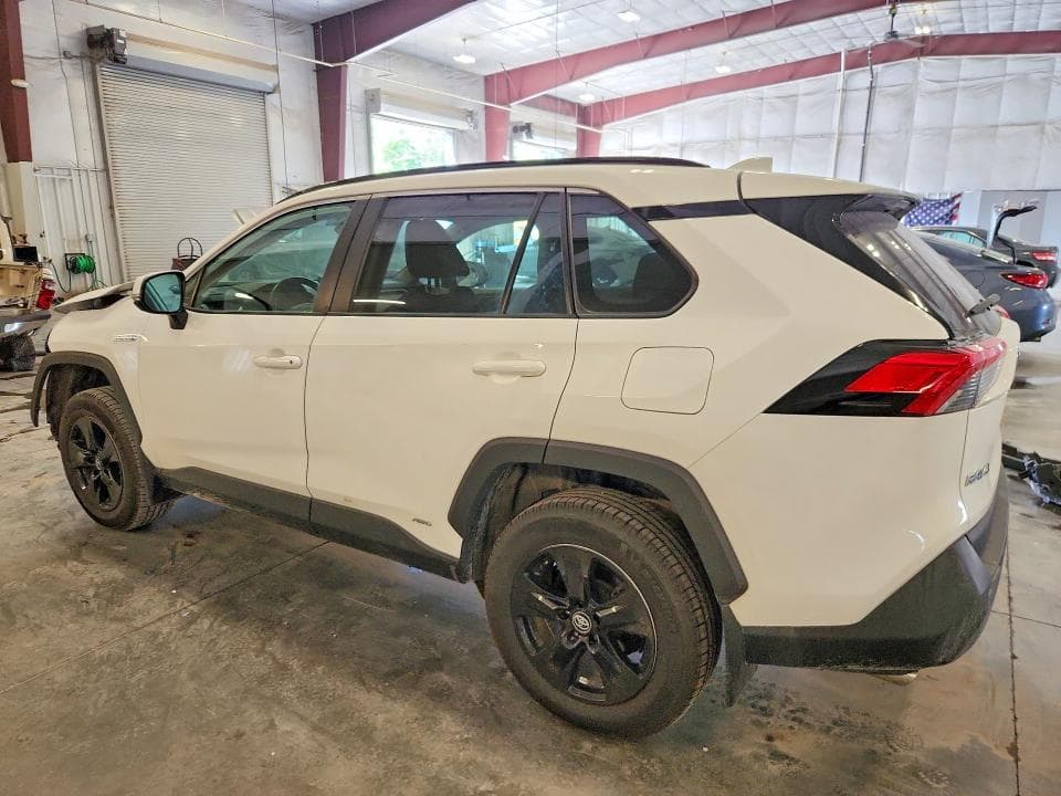 2021 TOYOTA RAV4 HYBRID XLE 2