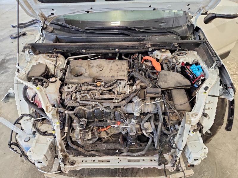 2021 TOYOTA RAV4 HYBRID XLE 12