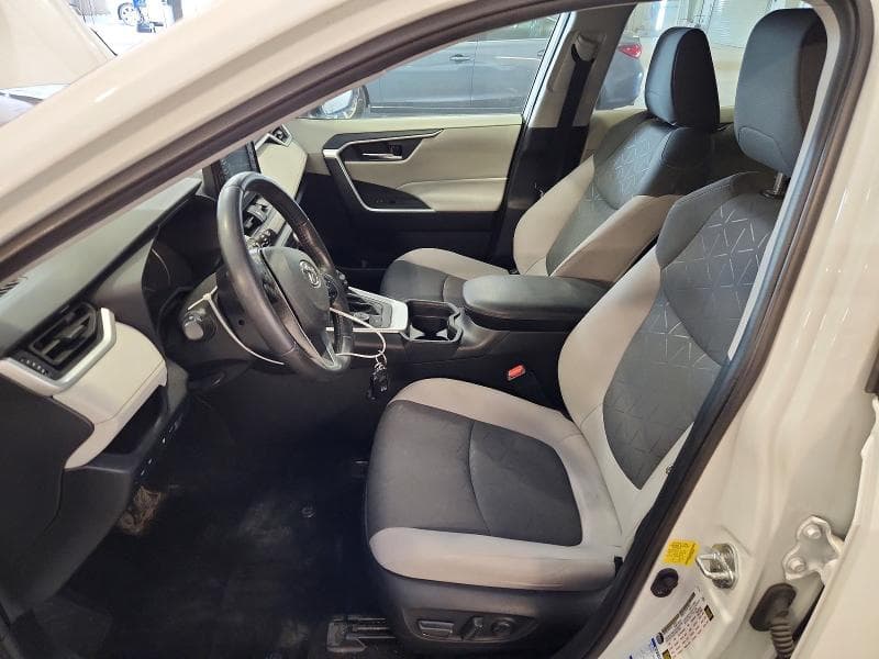 2021 TOYOTA RAV4 HYBRID XLE 7