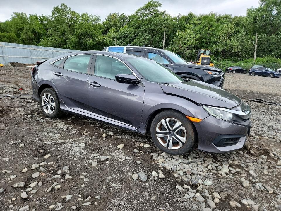 2018 HONDA CIVIC LX 4
