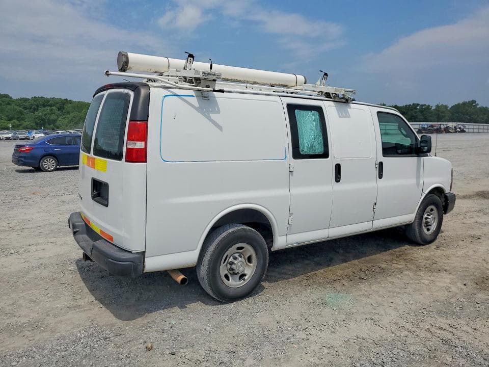 2018 CHEVROLET EXPRESS G2500 3