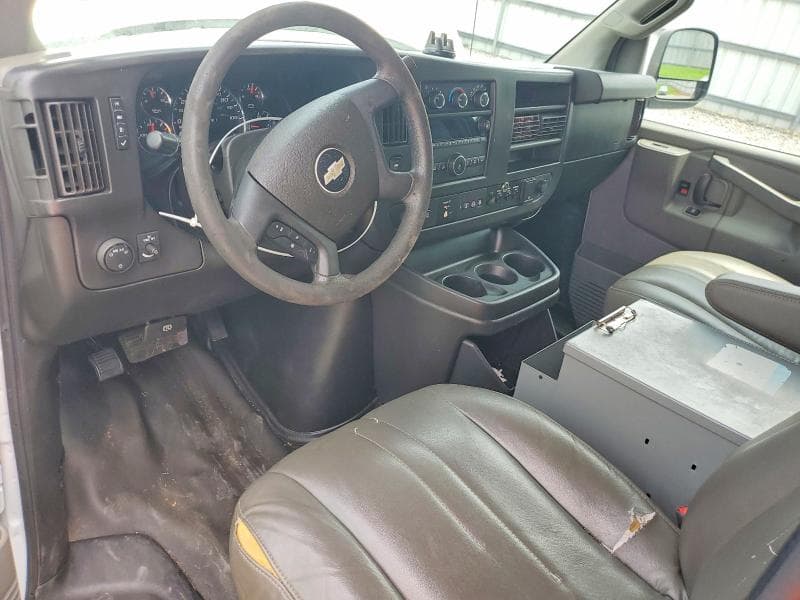 2018 CHEVROLET EXPRESS G2500 8