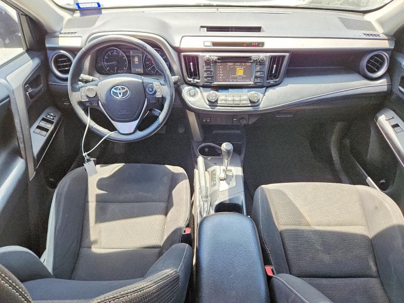 2018 TOYOTA RAV4 XLE 8