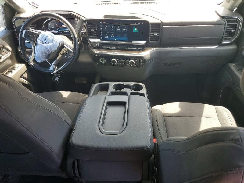 2024 CHEVROLET SILVERADO C1500 LT 8