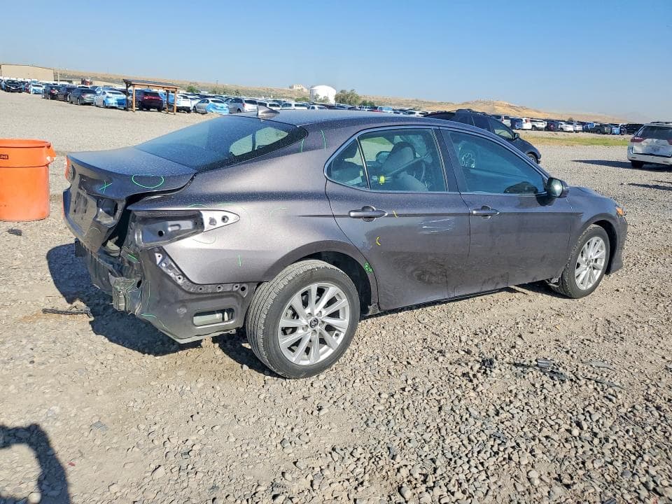 2024 TOYOTA CAMRY LE 3