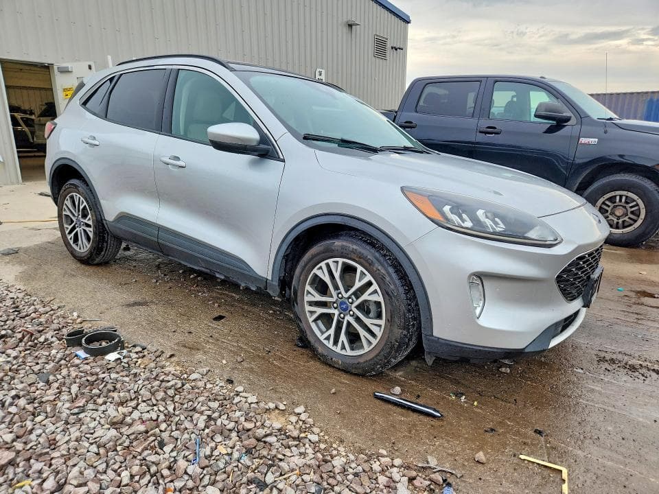 2020 FORD ESCAPE SEL 4