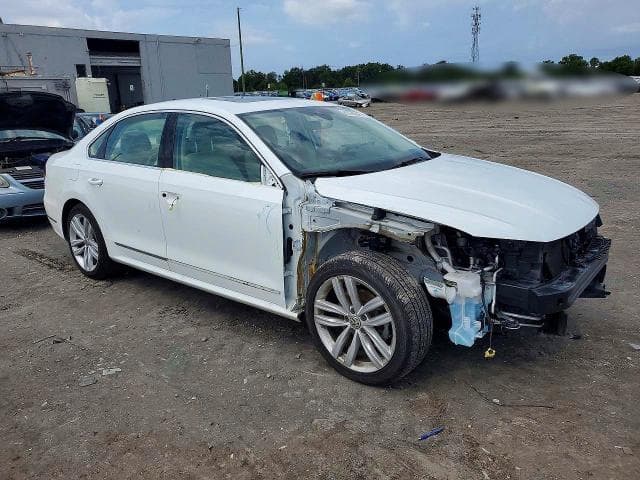 2018 VOLKSWAGEN PASSAT SEL PREMIUM 4