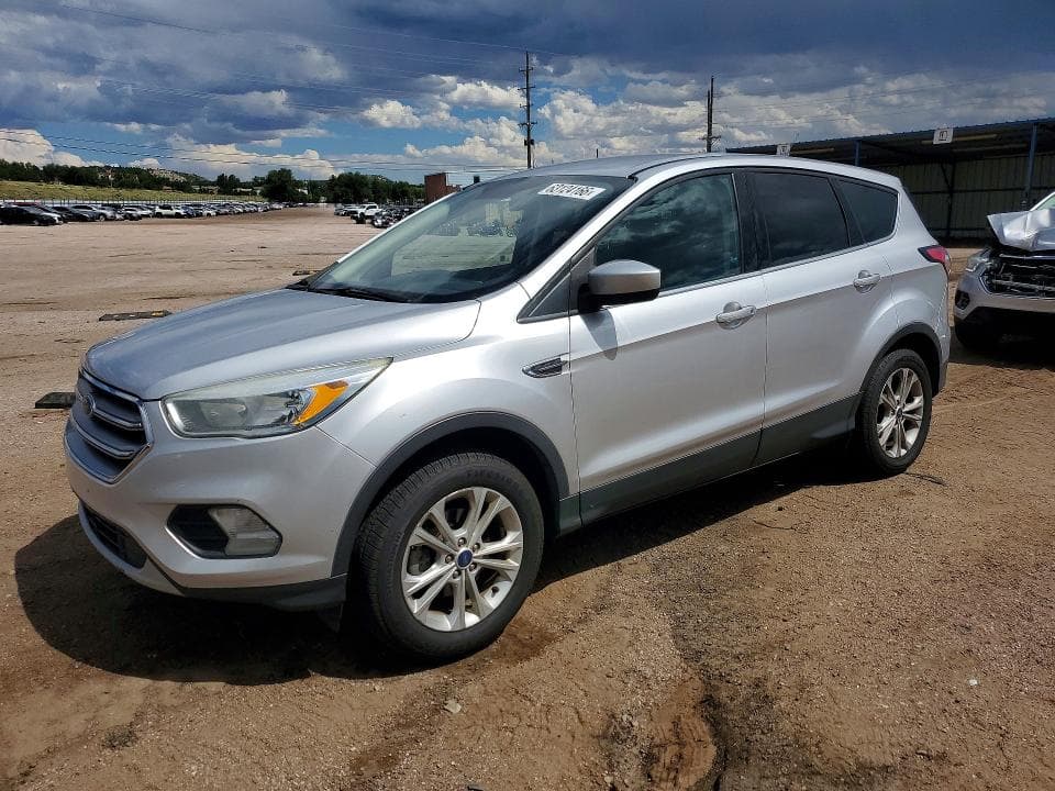 2017 FORD ESCAPE SE - 1
