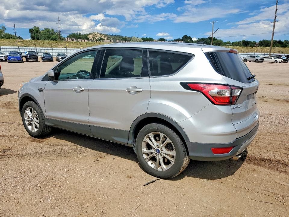 2017 FORD ESCAPE SE 2