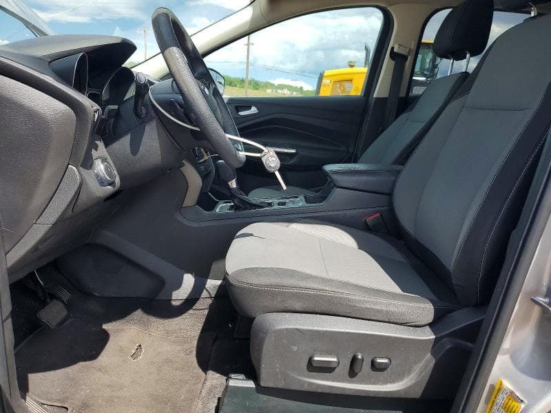 2017 FORD ESCAPE SE 7