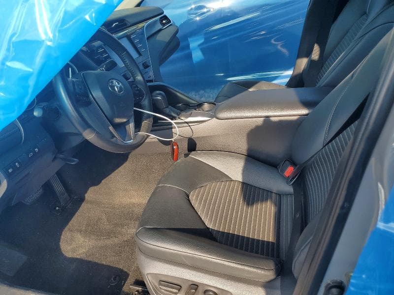 2018 TOYOTA CAMRY SE 7