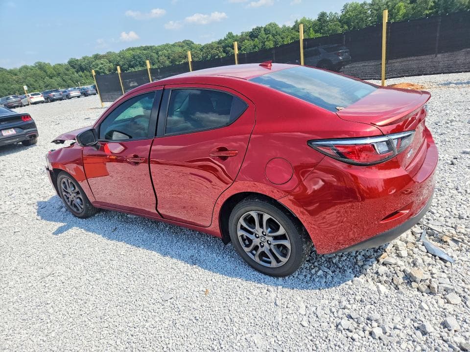 2020 TOYOTA YARIS LE 2