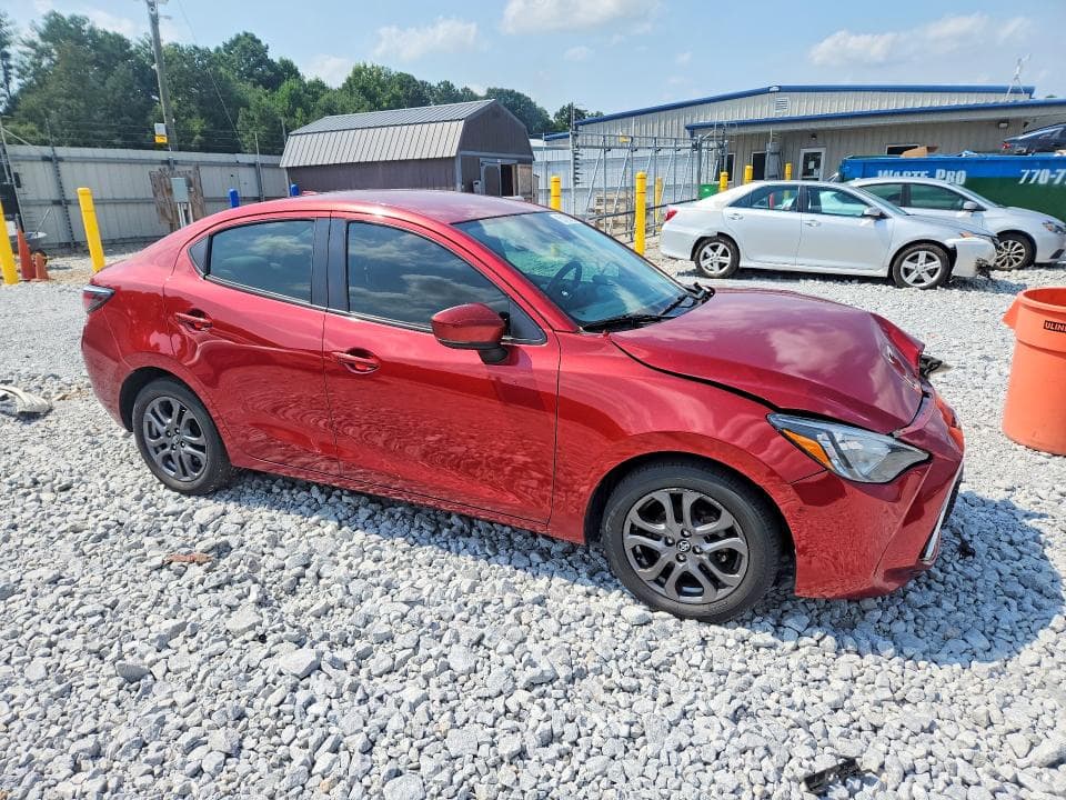 2020 TOYOTA YARIS LE 4