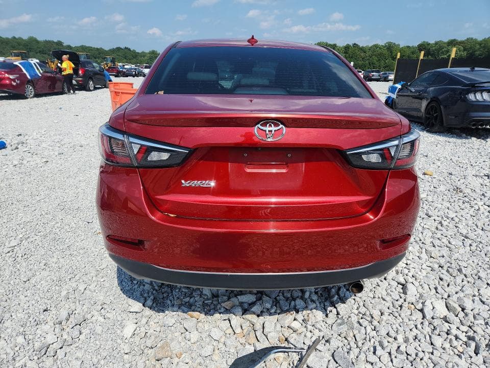 2020 TOYOTA YARIS LE 6