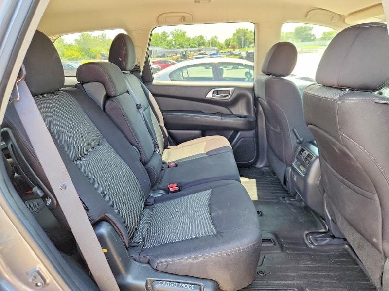 2018 NISSAN PATHFINDER S 11