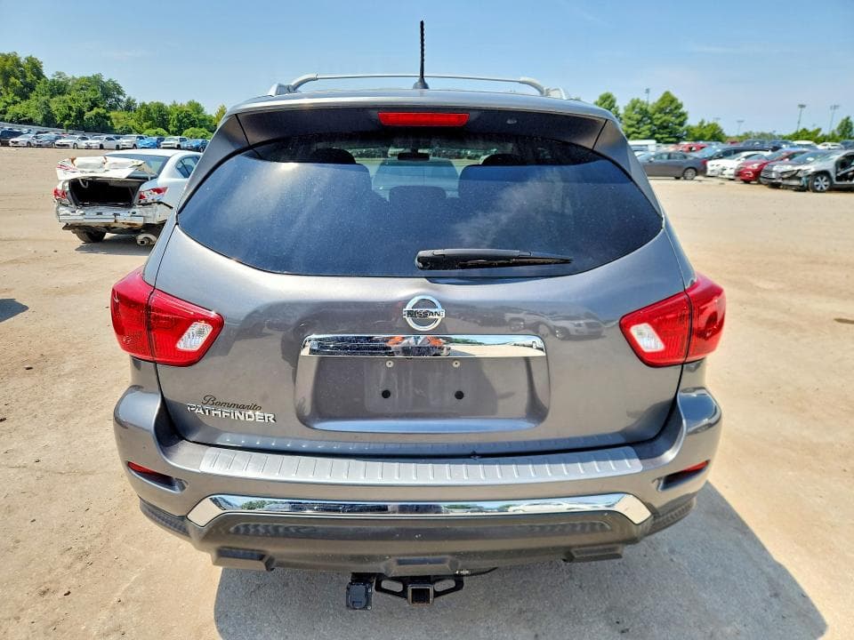 2018 NISSAN PATHFINDER S 6