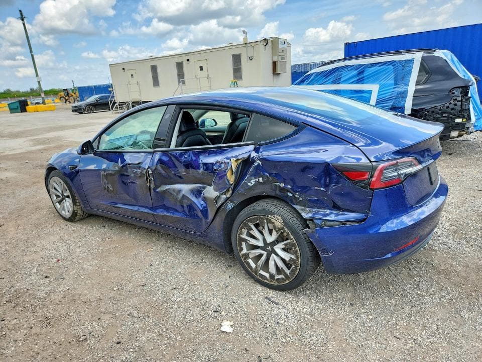 2023 TESLA MODEL 3 2
