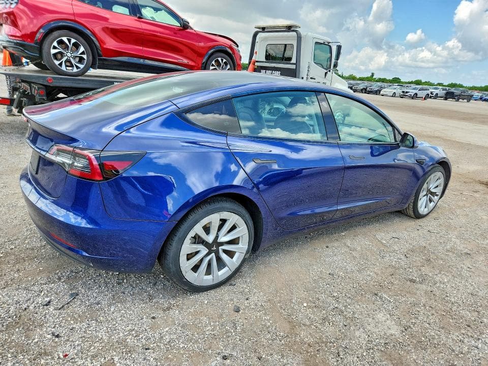 2023 TESLA MODEL 3 3