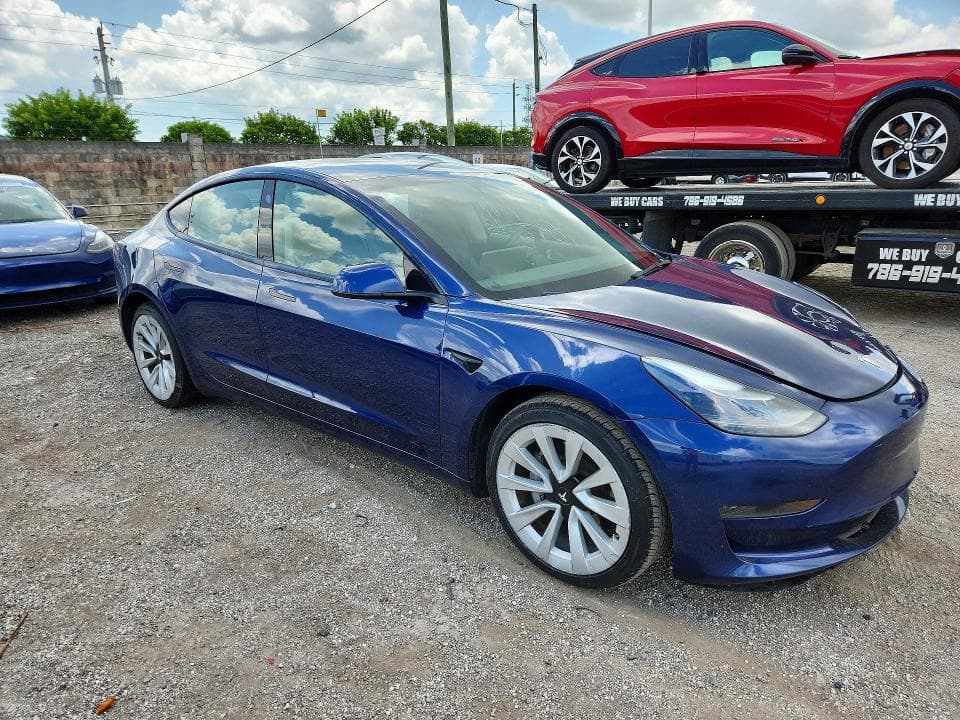 2023 TESLA MODEL 3 4