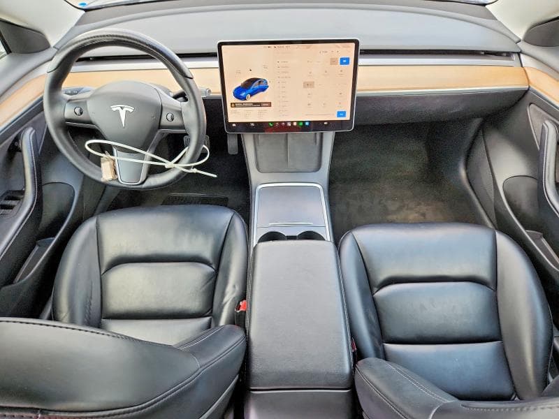 2023 TESLA MODEL 3 8