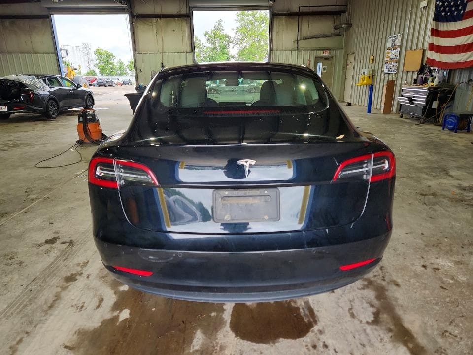 2022 TESLA MODEL 3 6