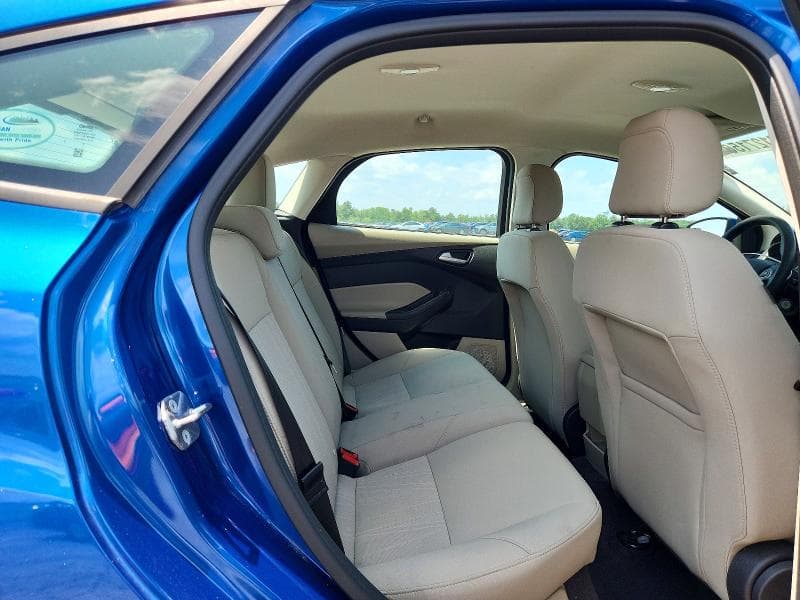 2018 FORD FOCUS SE 10