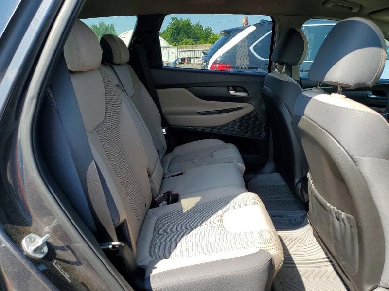 2020 HYUNDAI SANTA FE SE 11