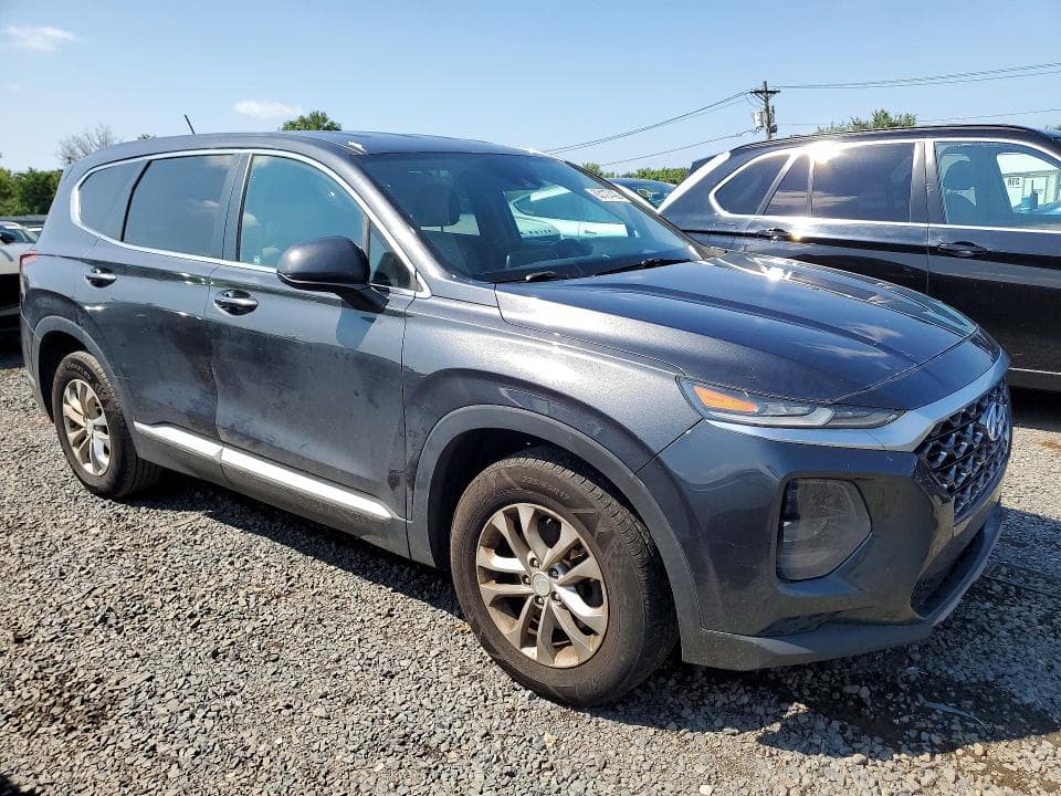 2020 HYUNDAI SANTA FE SE 4