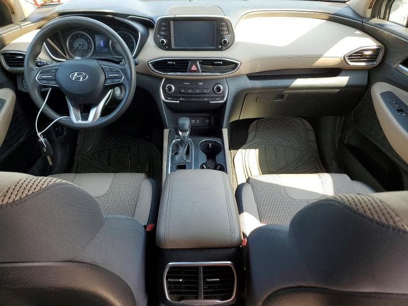 2020 HYUNDAI SANTA FE SE 8